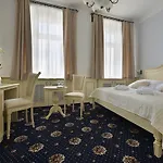 Podhrad Hotell