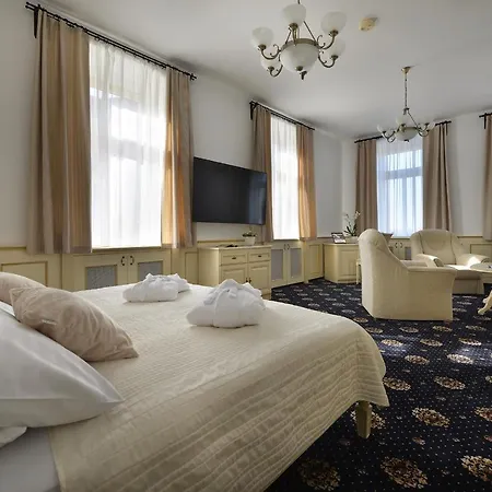 Hotel Podhrad