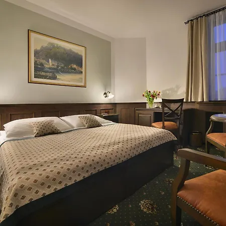 Podhrad Hotel Hluboka nad Vltavou