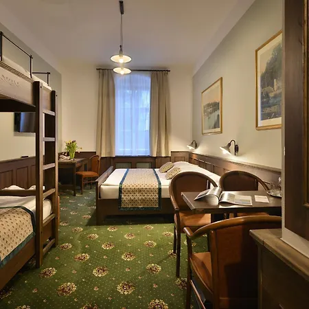 Podhrad 4* Hluboká nad Vltavou