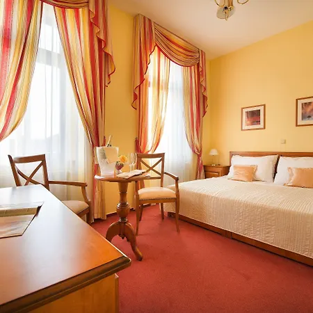 Podhrad 4*