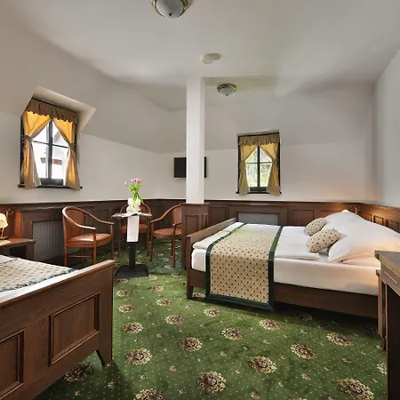Podhrad 4*