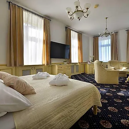 Podhrad 4*