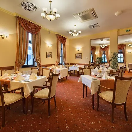 Hotell Podhrad Hluboká nad Vltavou