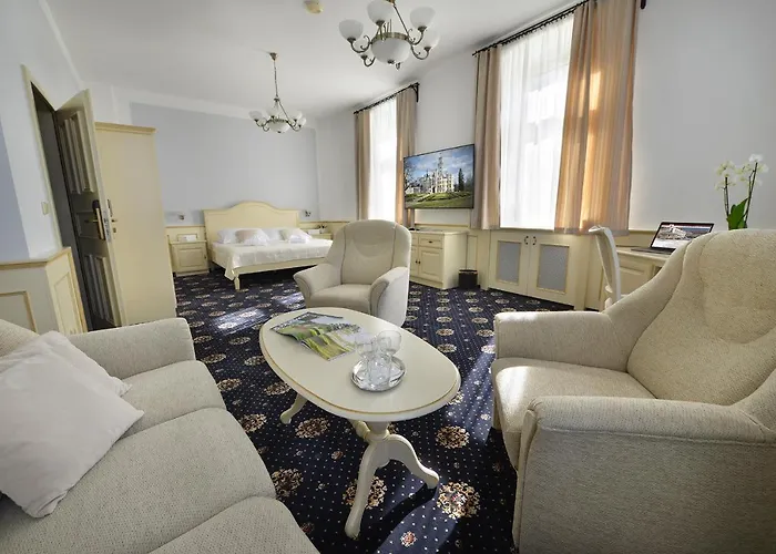 Podhrad Глубока-над-Влтавой