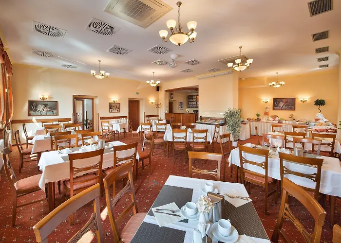 波德拉德酒店 酒店 Hluboká nad Vltavou